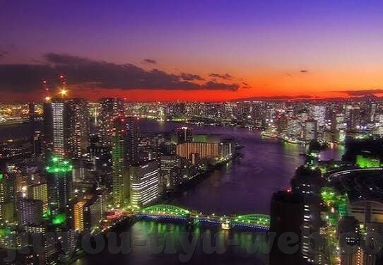 球胜足球比分-揭秘球胜足球比分,足球迷的必备神器还是数据陷阱?